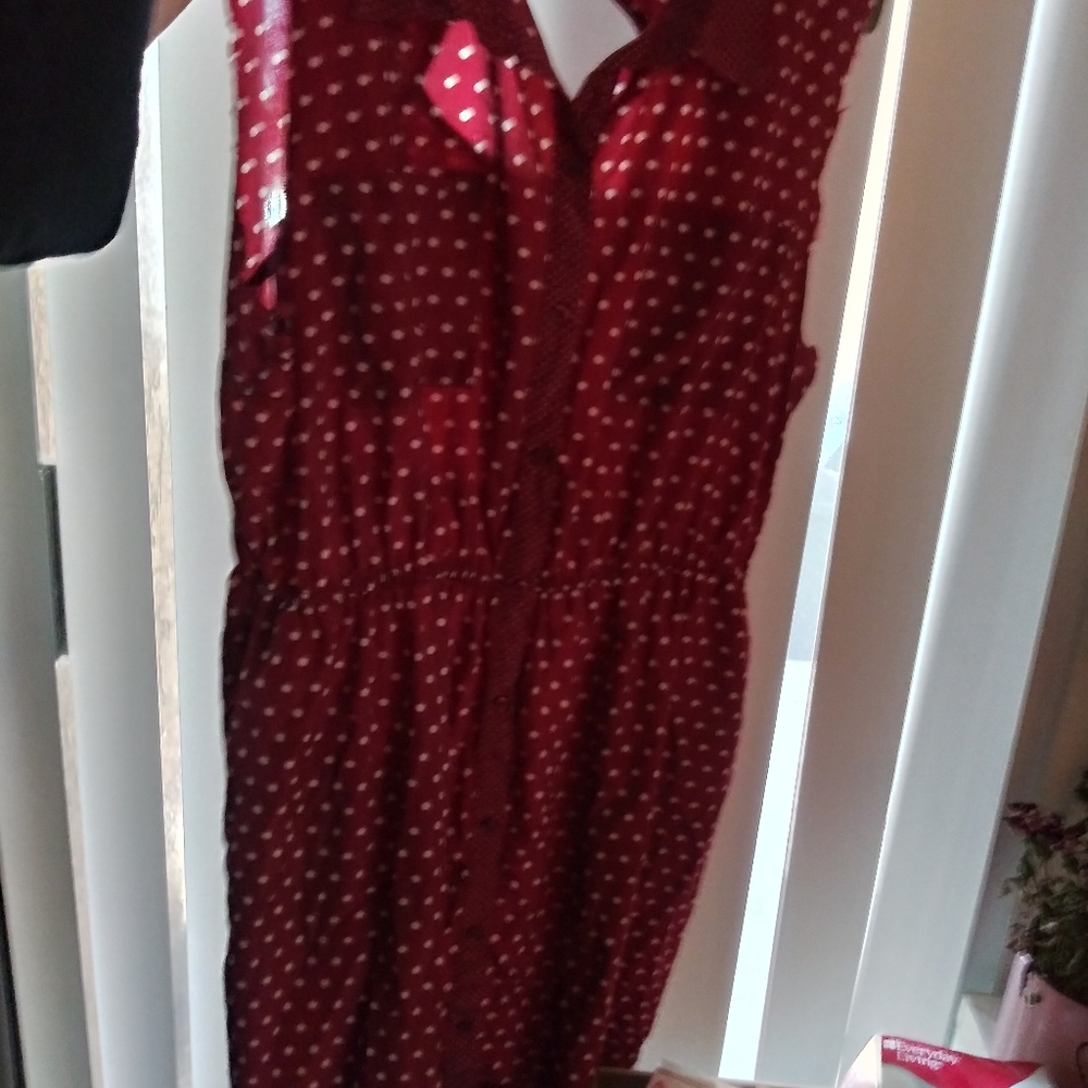 Sleeveless collared button down shirt dress - Picture 2 of 2